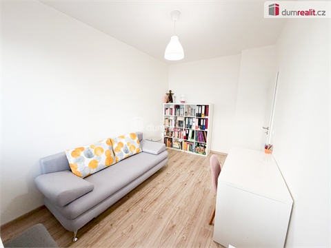 Pronájem bytu 3kk, 80 m² 18