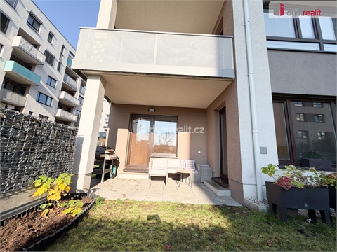 Pronájem bytu 3kk, 80 m² - 26