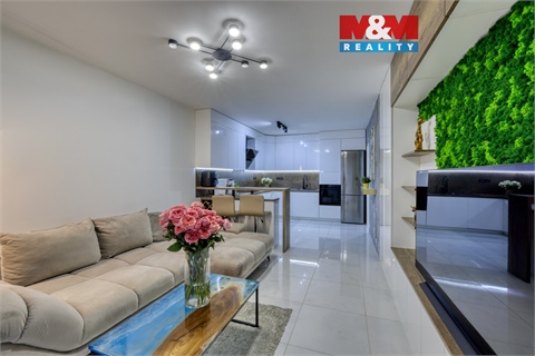 Prodej bytu 2kk, 61 m² - 0