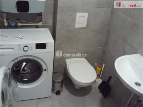 Pronájem bytu 1kk, 30 m² - 22