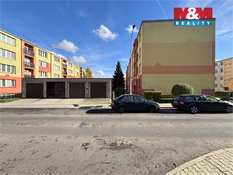 Prodej bytu 4kk, 63 m² - 4