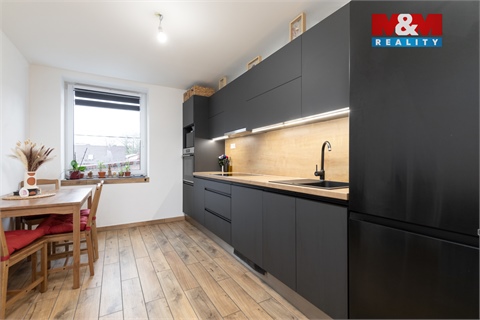 Prodej bytu 2+1, 57 m² 2