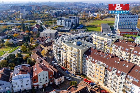 Prodej bytu 2kk, 52 m² - 14