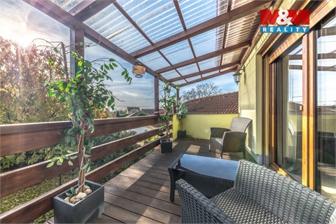 Prodej rodinného domu, 325 m² 16