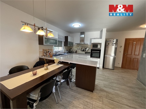 Pronájem rodinného domu, 130 m² 14