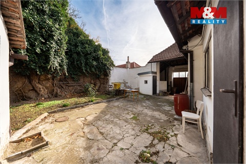 Prodej rodinného domu, 142 m² - 6