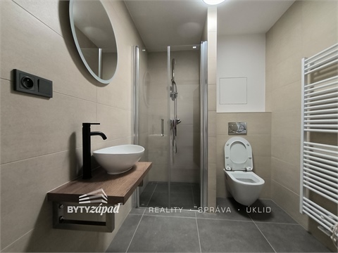 Pronájem bytu 2kk, 42 m² 4