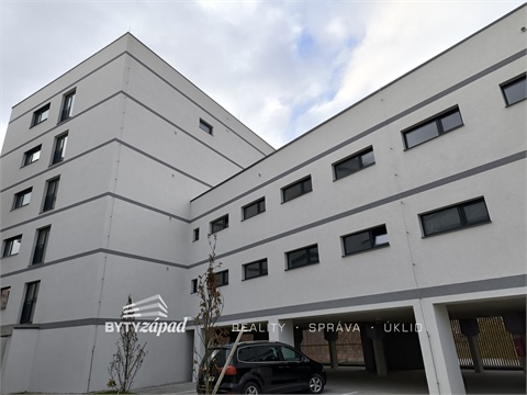 Pronájem bytu 2kk, 42 m² - 8