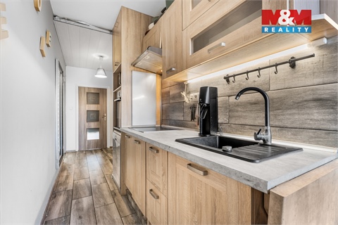 Prodej bytu 2+1, 57 m² - 0