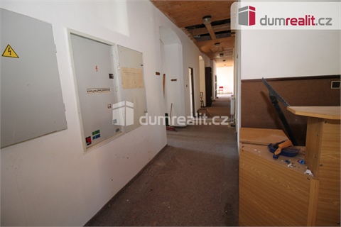 Prodej komerčního objektu, 1 385 m² - 26