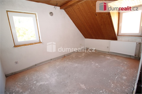 Prodej komerčního objektu, 1 385 m² 26