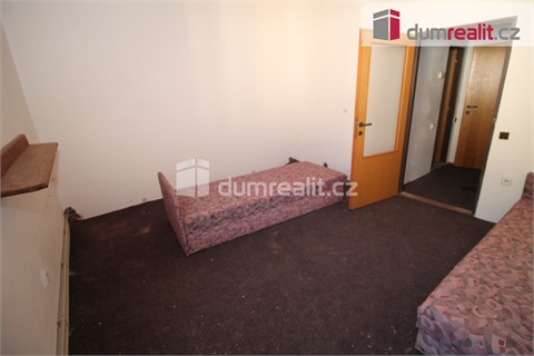 Prodej komerčního objektu, 1 385 m² - 20