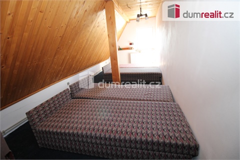 Prodej komerčního objektu, 1 385 m² 24