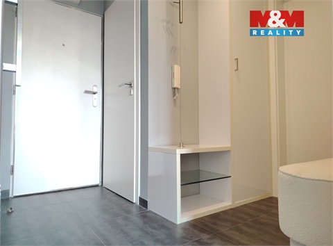 Prodej bytu 2kk, 43 m² 24