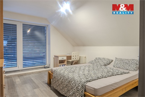 Prodej rodinného domu, 240 m² 2