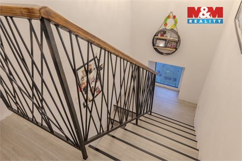 Prodej rodinného domu, 240 m² - 4