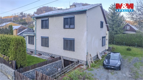 Prodej rodinného domu, 240 m² - 12