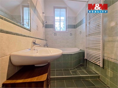 Prodej obchodních prostor, 107 m² 14