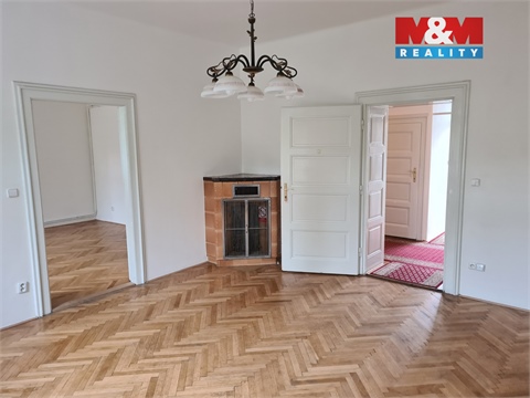 Pronájem obchodních prostor, 107 m² 2