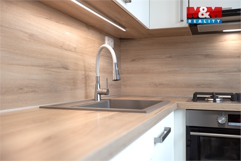 Prodej bytu 2+1, 53 m² 2