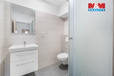 Pronájem bytu 2+1, 61 m² 2