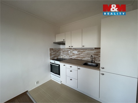 Pronájem bytu 1kk, 31 m² 2