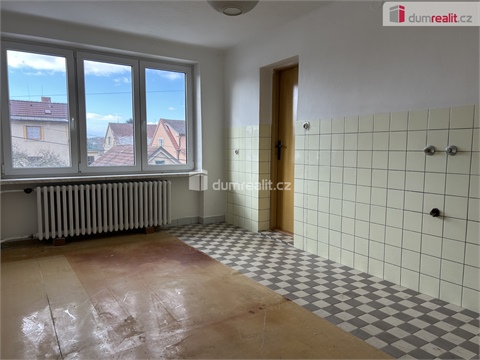 Prodej rodinného domu, 200 m² 8