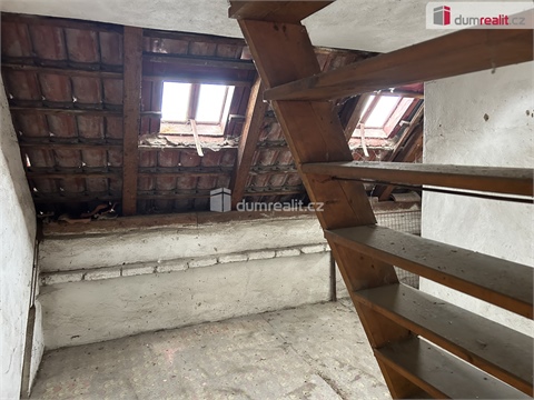 Prodej rodinného domu, 200 m² - 20