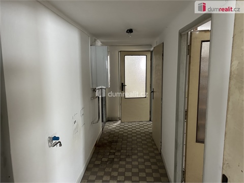 Prodej rodinného domu, 200 m² 10