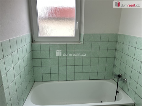 Prodej rodinného domu, 200 m² - 18