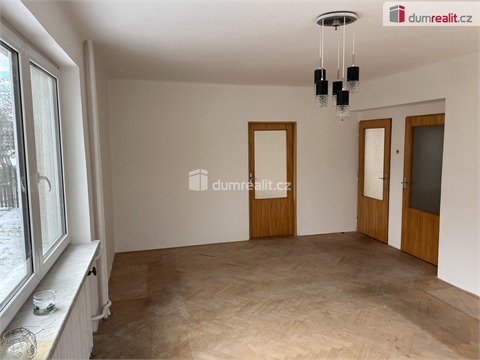 Prodej rodinného domu, 200 m² - 4