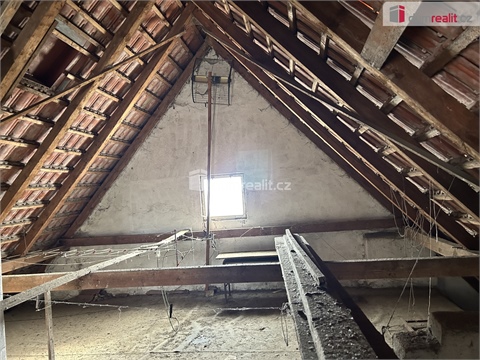 Prodej rodinného domu, 200 m² 24