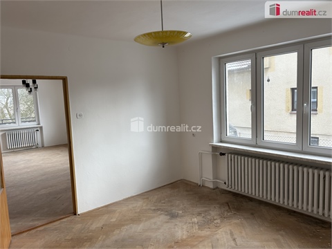 Prodej rodinného domu, 200 m² 14