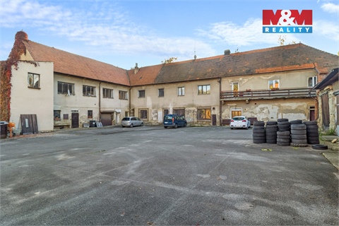 Prodej rodinného domu, 300 m² 2