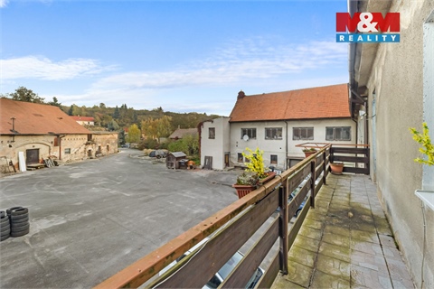 Prodej rodinného domu, 300 m² 18