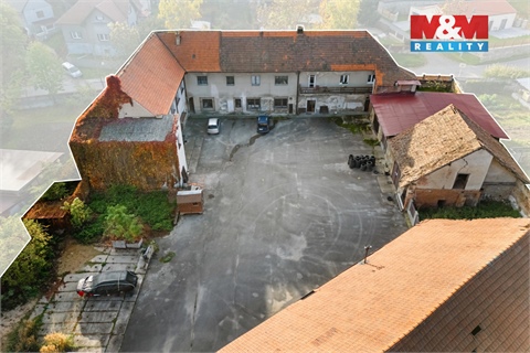 Prodej rodinného domu, 300 m² - 6