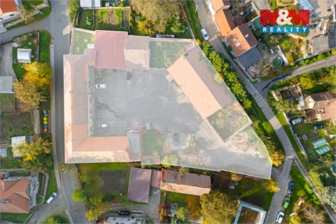 Prodej rodinného domu, 300 m² 24