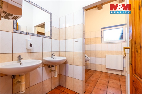 Prodej rodinného domu, 168 m² - 4