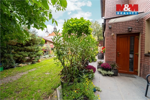 Prodej obchodních prostor, 340 m² 22