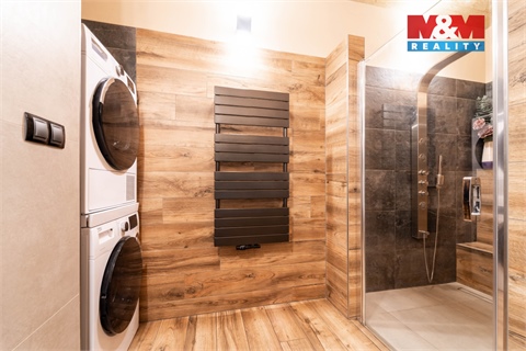 Prodej obchodních prostor, 340 m² - 18