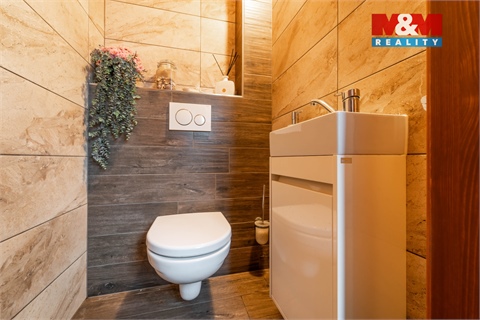 Prodej obchodních prostor, 340 m² - 20