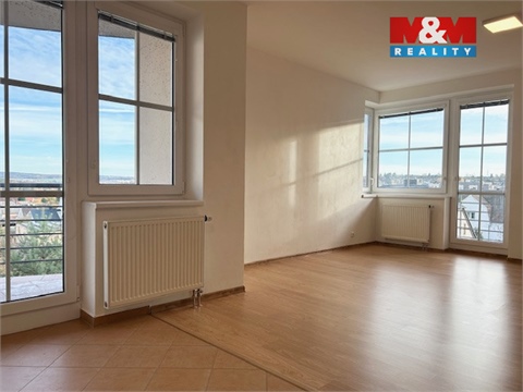 Pronájem bytu 2kk, 64 m² - 2
