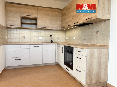 Pronájem bytu 2kk, 64 m² 0