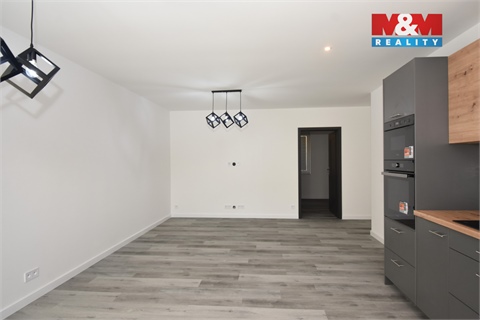 Pronájem bytu 3kk, 65 m² 2