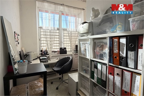 Pronájem obchodních prostor, 90 m² - 2