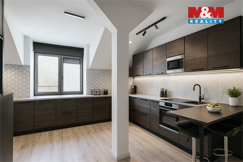 Prodej rodinného domu, 140 m² - 8