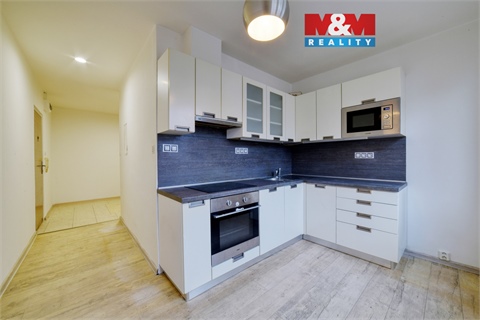 Pronájem bytu 2+1, 64 m² 0