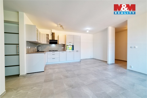 Pronájem bytu 3kk, 73 m² - 14