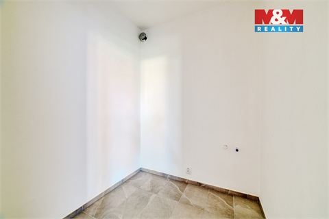 Pronájem bytu 3kk, 73 m² 22