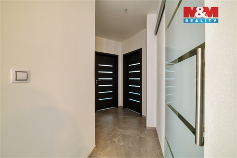 Pronájem bytu 3kk, 73 m² - 20